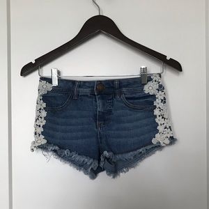 No Boundries Lace Detail Side Shorts